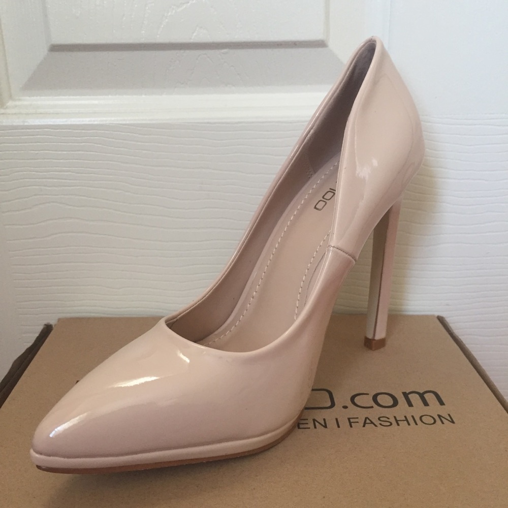 New | Boohoo | Nude Stiletto Heels Size 7